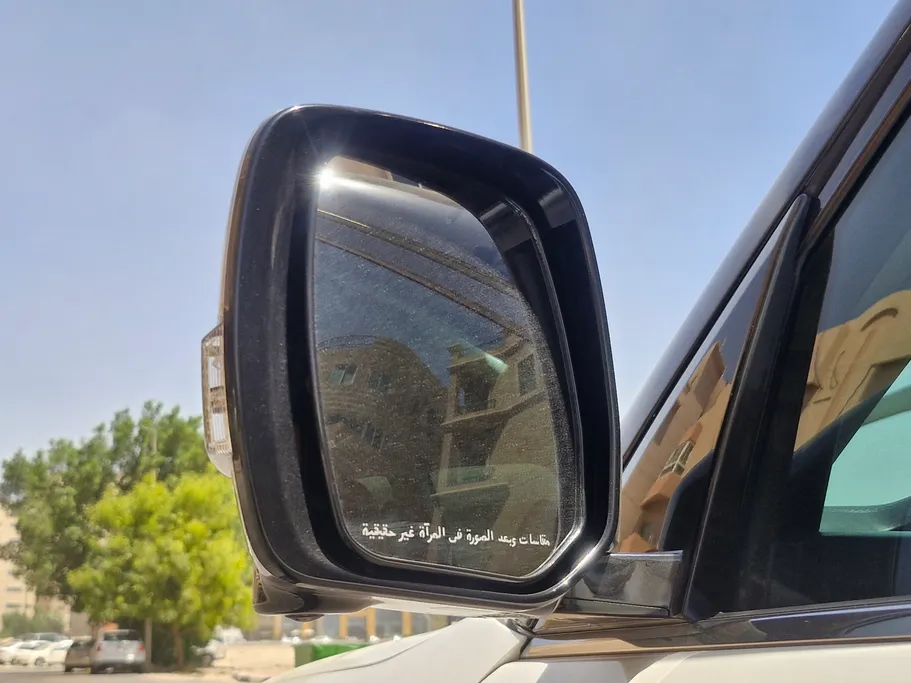 2023 Nissan Patrol Platinum 