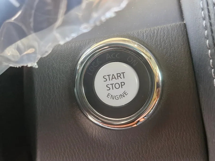 2023 Nissan Patrol Platinum 