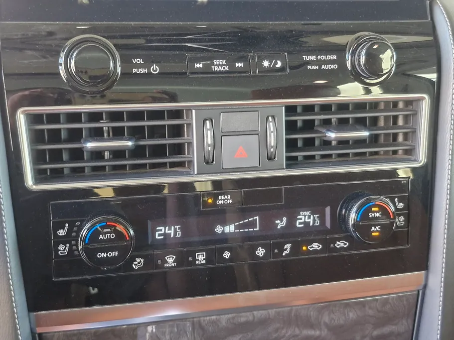 2023 Nissan Patrol Platinum 