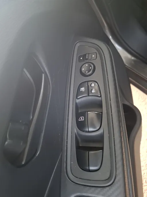 2024 Nissan Sunny S 