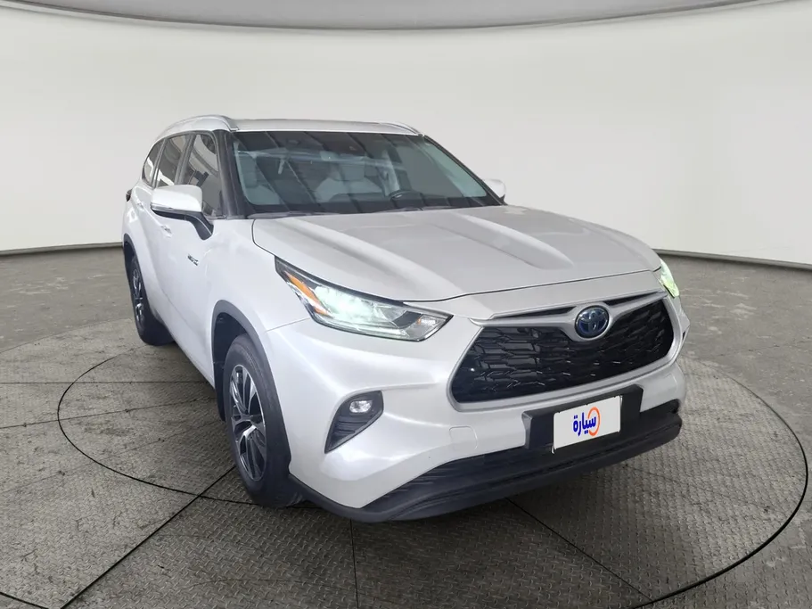 2023 Toyota Highlander GLE 