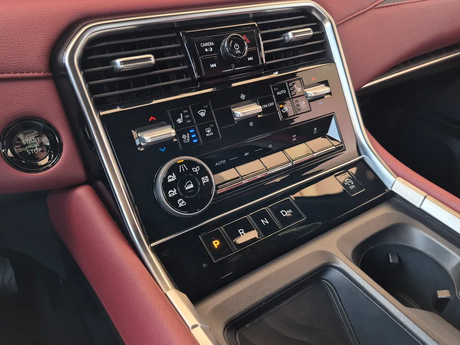 2025 Nissan Patrol Platinum 