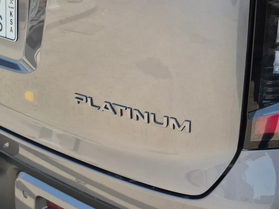 2025 Nissan Patrol Platinum 