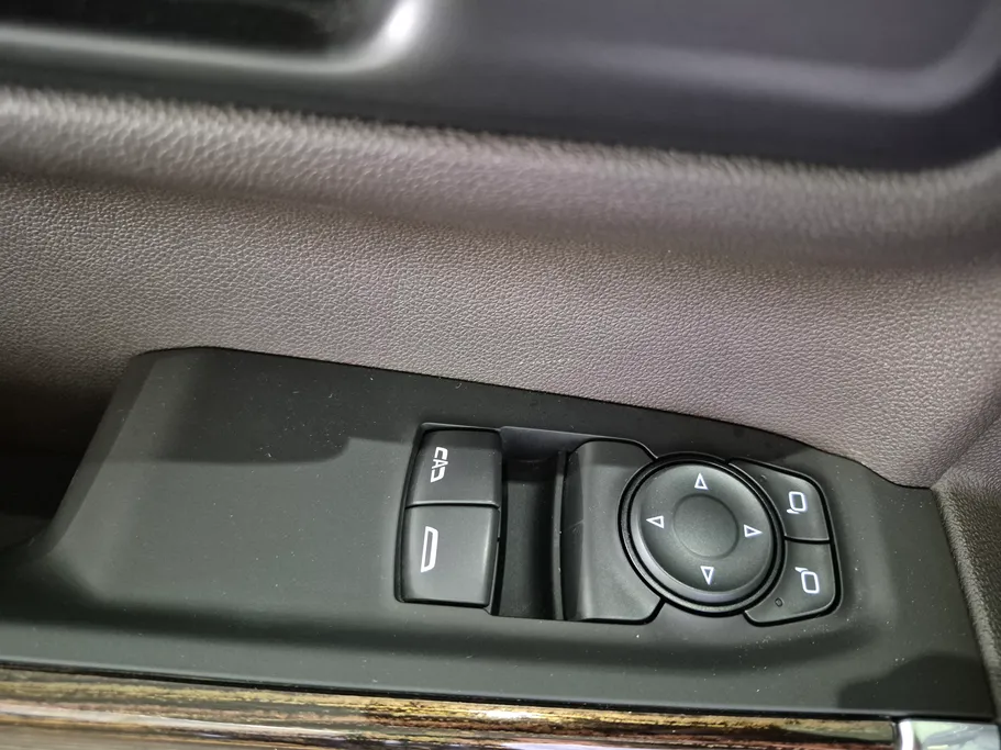 2023 GMC Sierra Elevation 
