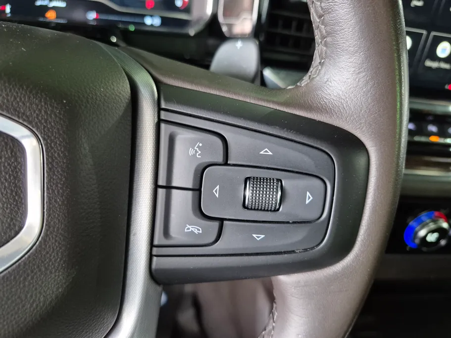 2023 GMC Sierra Elevation 