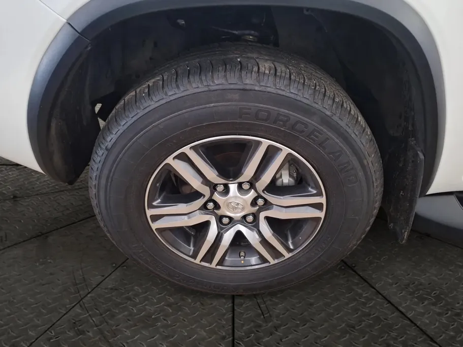2024 Toyota Fortuner VX 