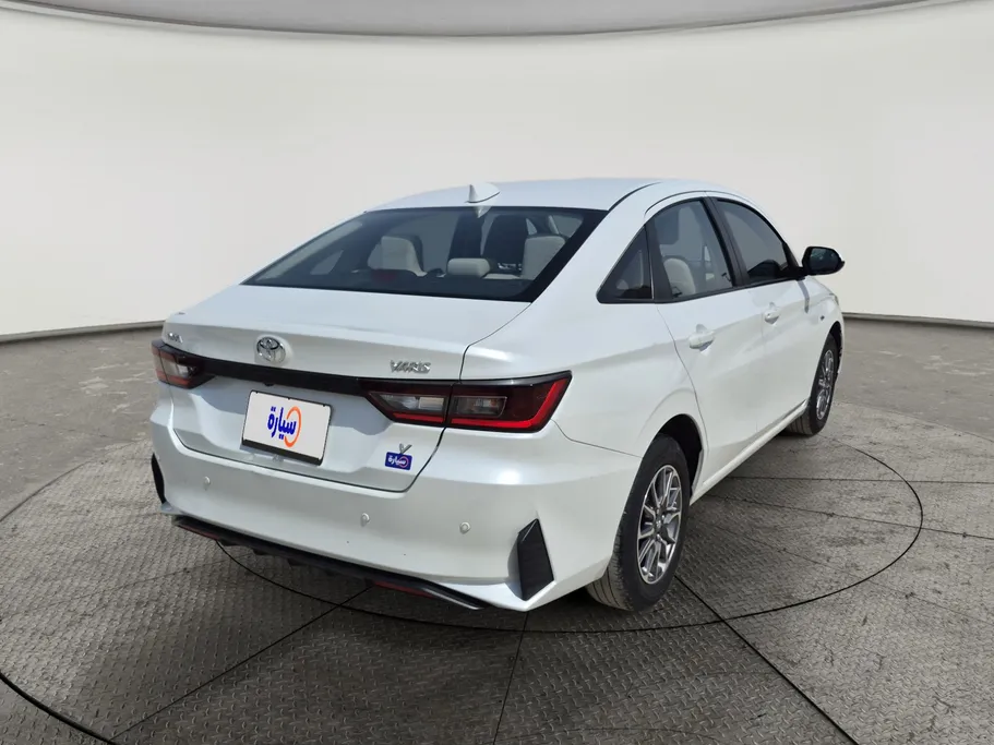 2024 تويوتا Yaris  Y 