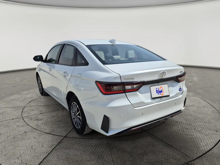 2024 تويوتا Yaris  Y 