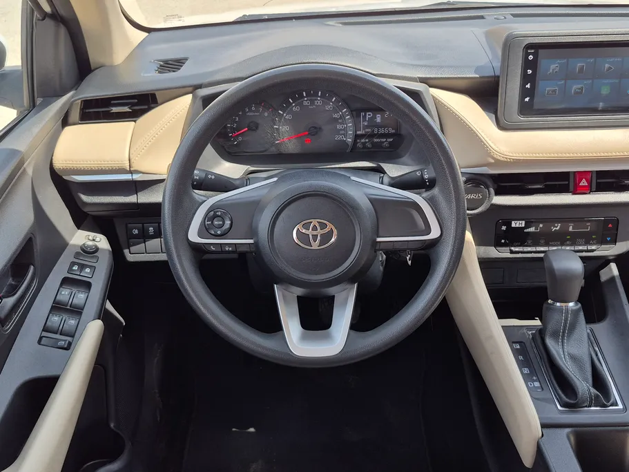 2024 تويوتا Yaris  Y 