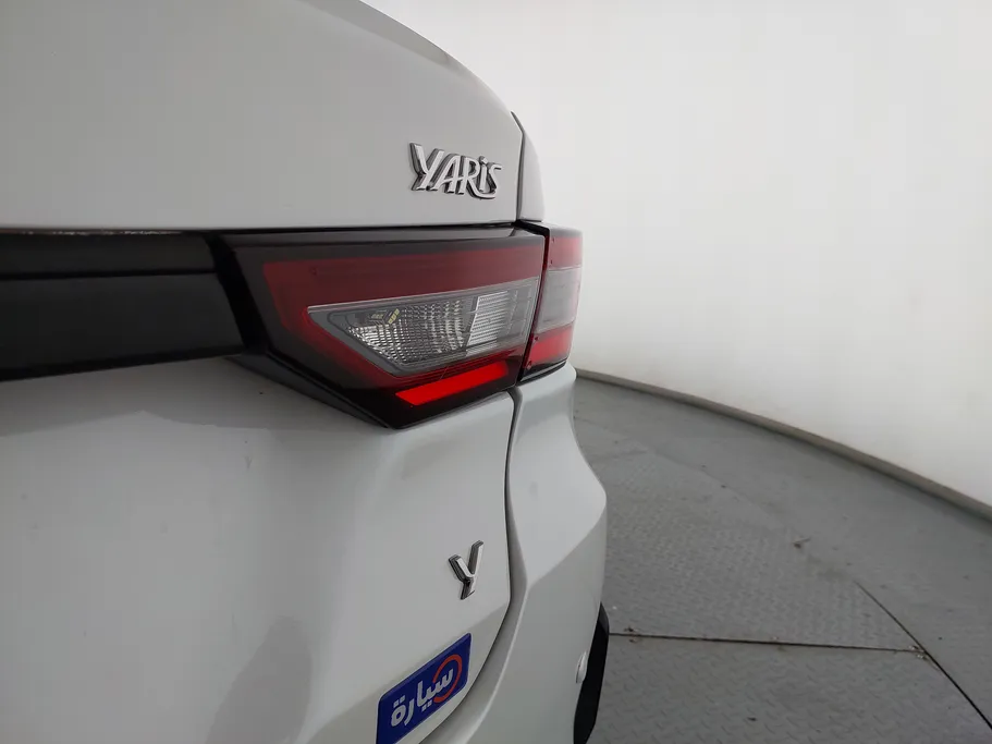 2023 Toyota Yaris  Y 