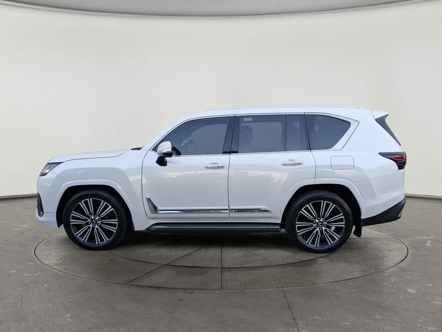 2025 Lexus LX 600 BB Elite 
