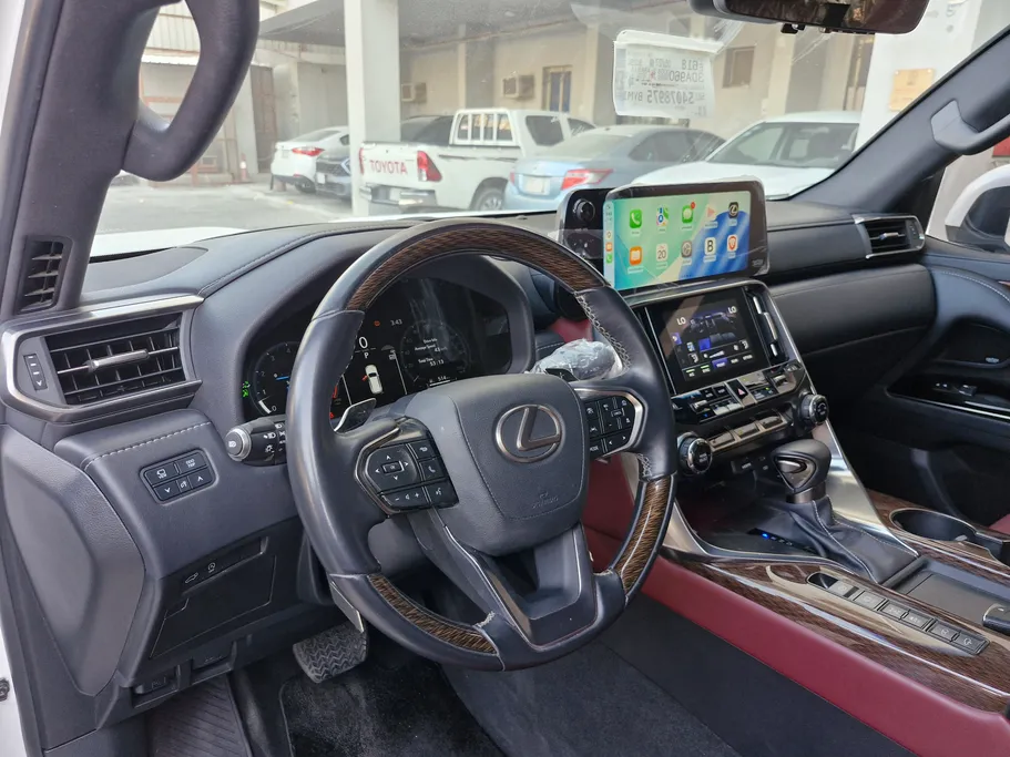 2025 Lexus LX 600 BB Elite 