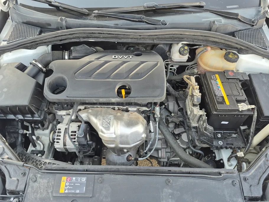 2022 MG 5 COM 