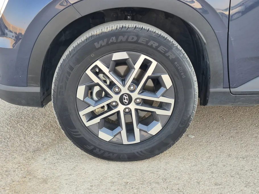 2024 Hyundai Venue Smart 