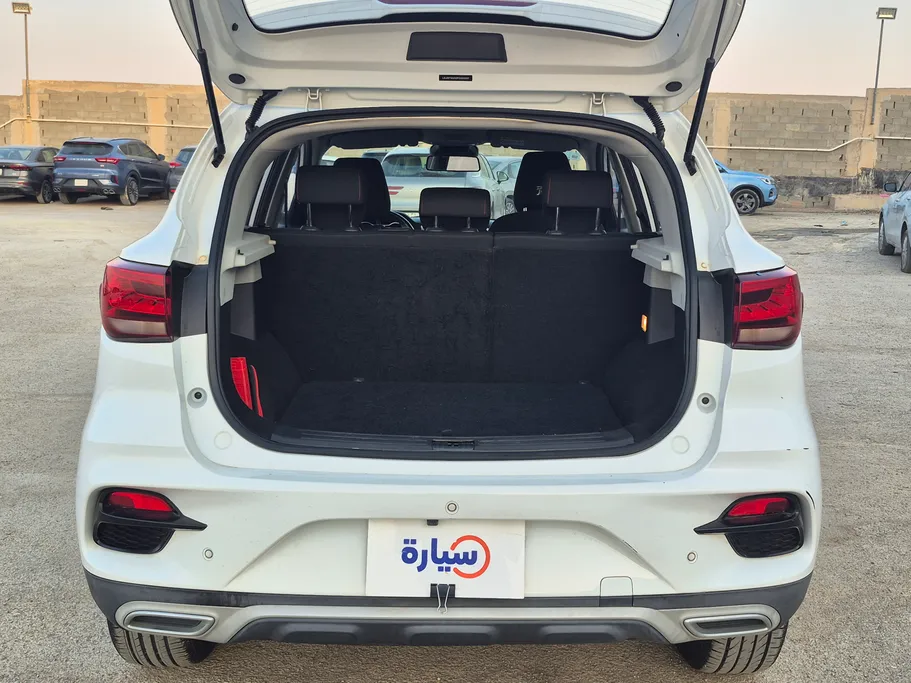 ام جي ZS STD 2023 