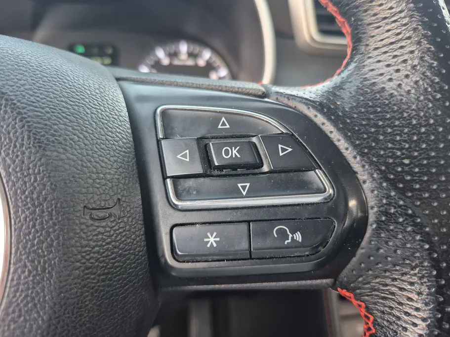 ام جي ZS STD 2023 