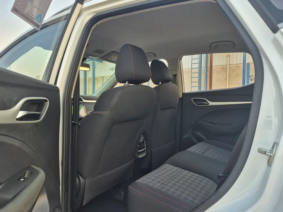 ام جي ZS STD 2023 