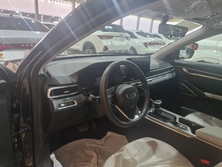 جيلي امجراند GS 2025 
