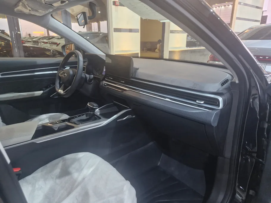 جيلي امجراند GS 2025 