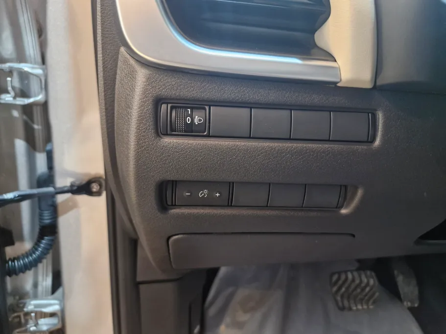 نيسان أكس تريل S 5 Seats 2025 