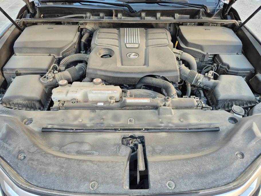 2025 Lexus LX 600 BB Elite 