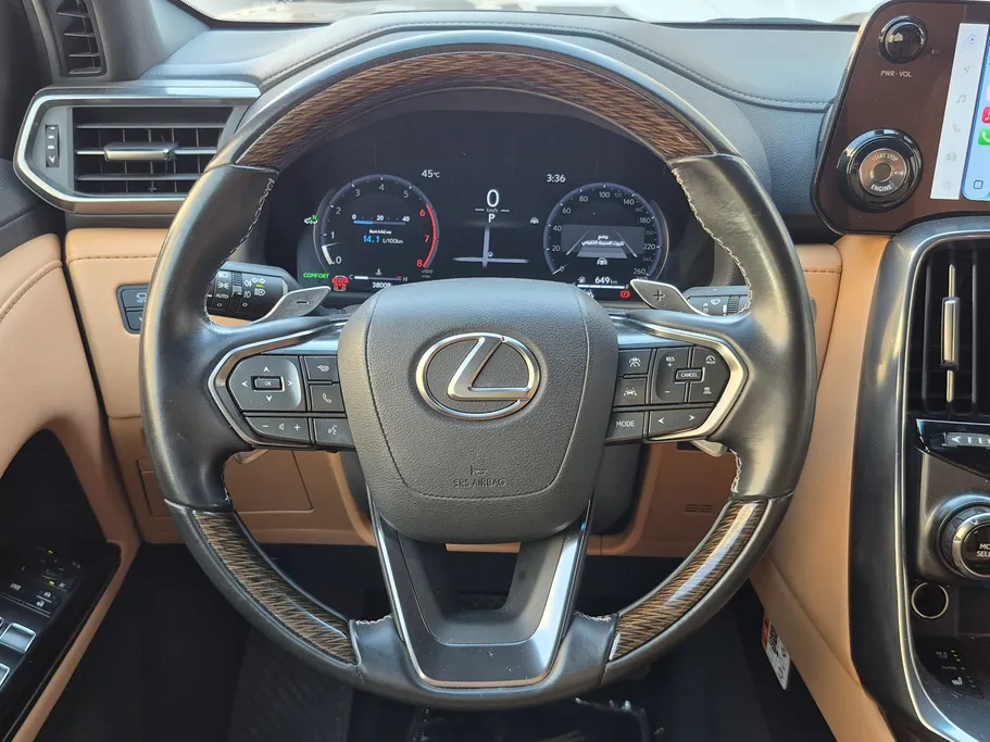 2025 Lexus LX 600 BB Elite 