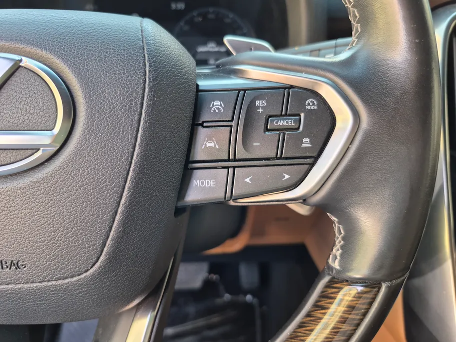2025 Lexus LX 600 BB Elite 