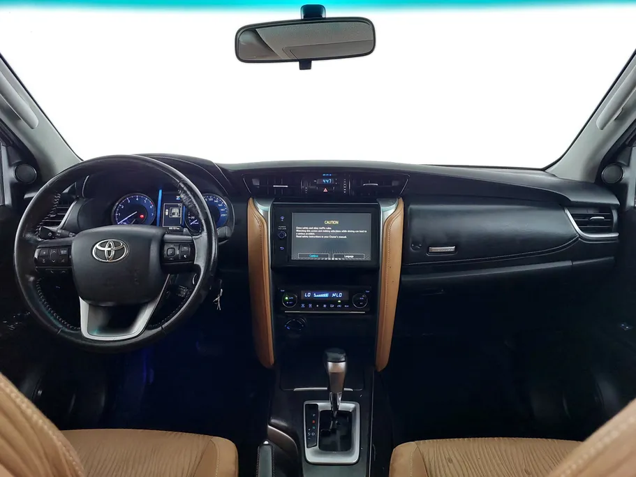 2023 Toyota Fortuner VX 