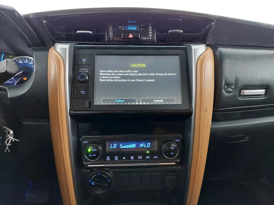 2023 Toyota Fortuner VX 