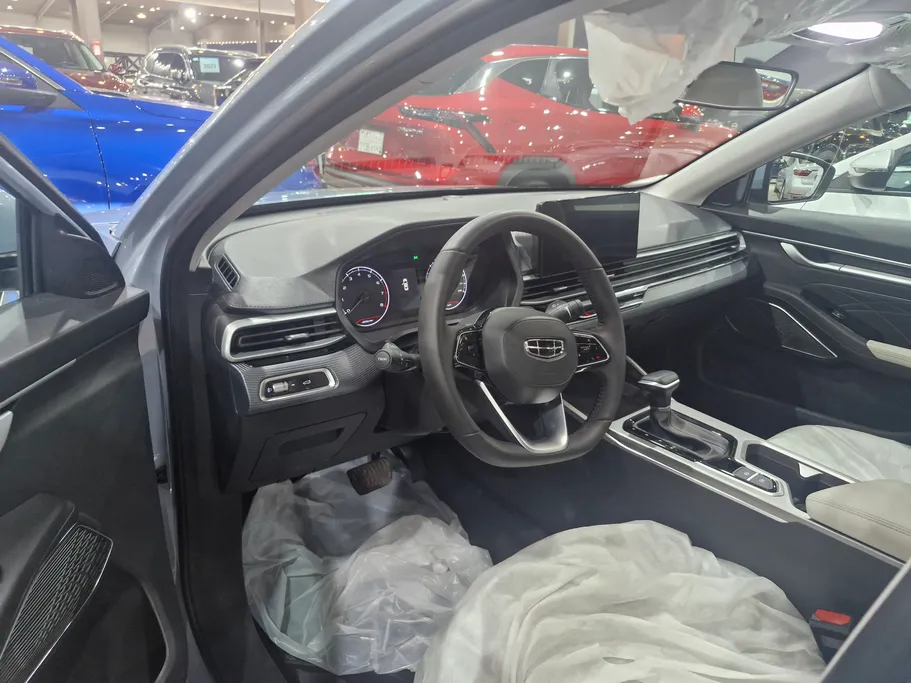 2025 Geely Emgrand GS 
