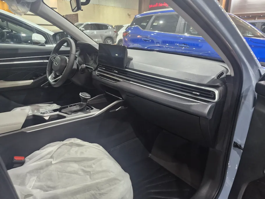 2025 Geely Emgrand GS 