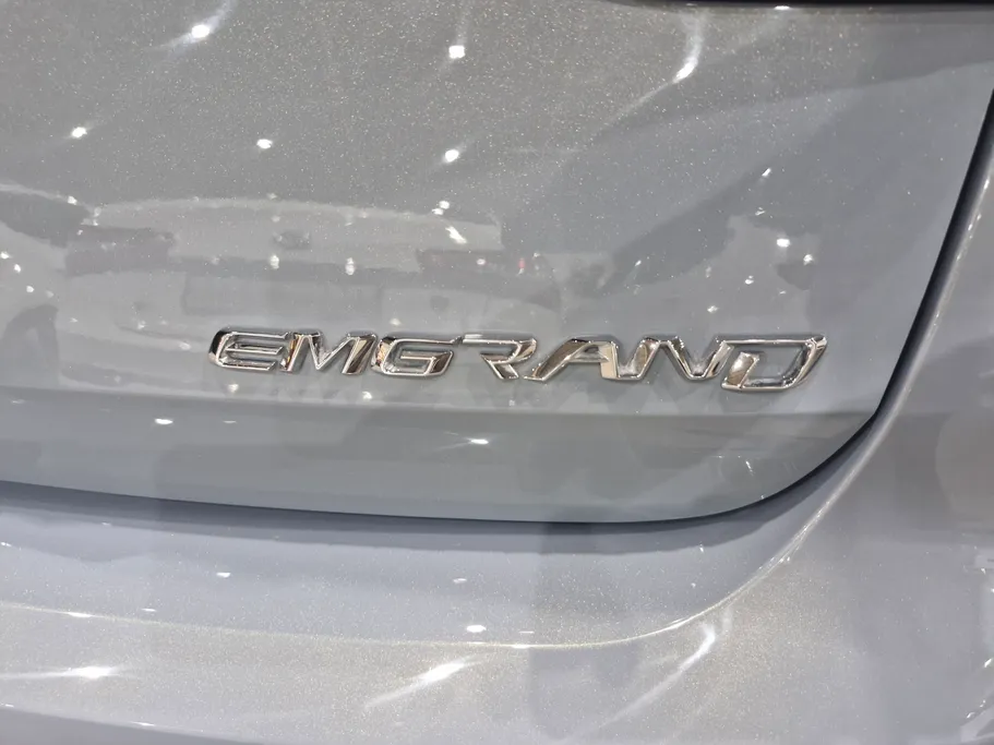 2025 Geely Emgrand GS 
