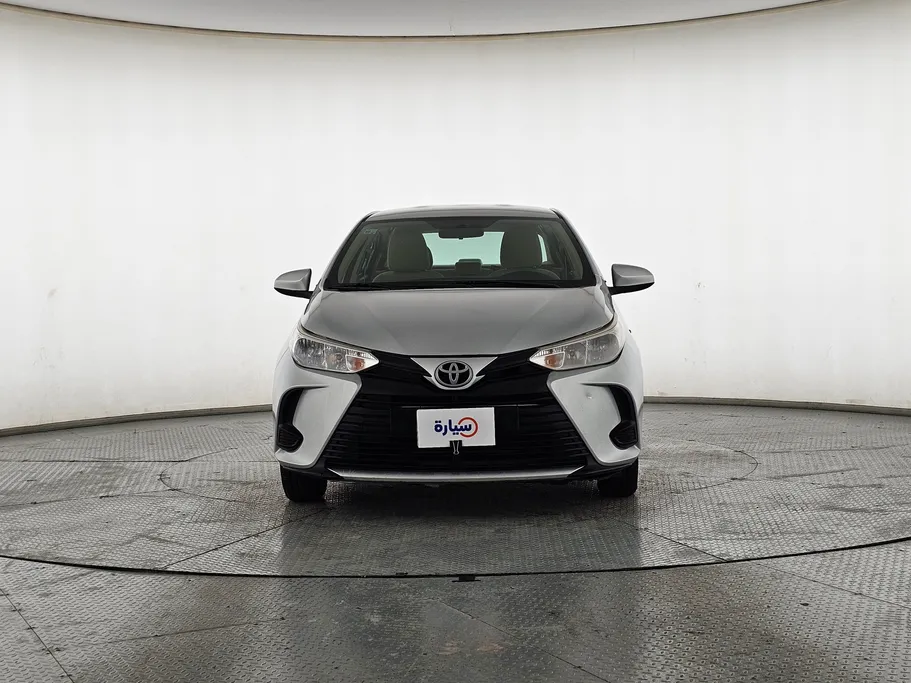 2021 Toyota Yaris  Y 