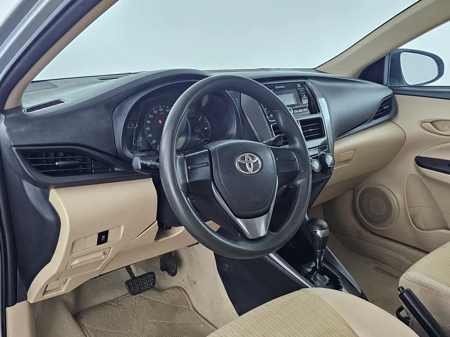 2021 Toyota Yaris  Y 