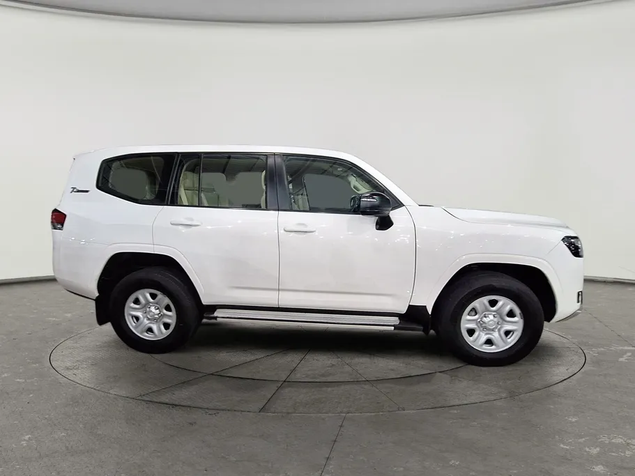 2022 Toyota Land Cruiser GX 