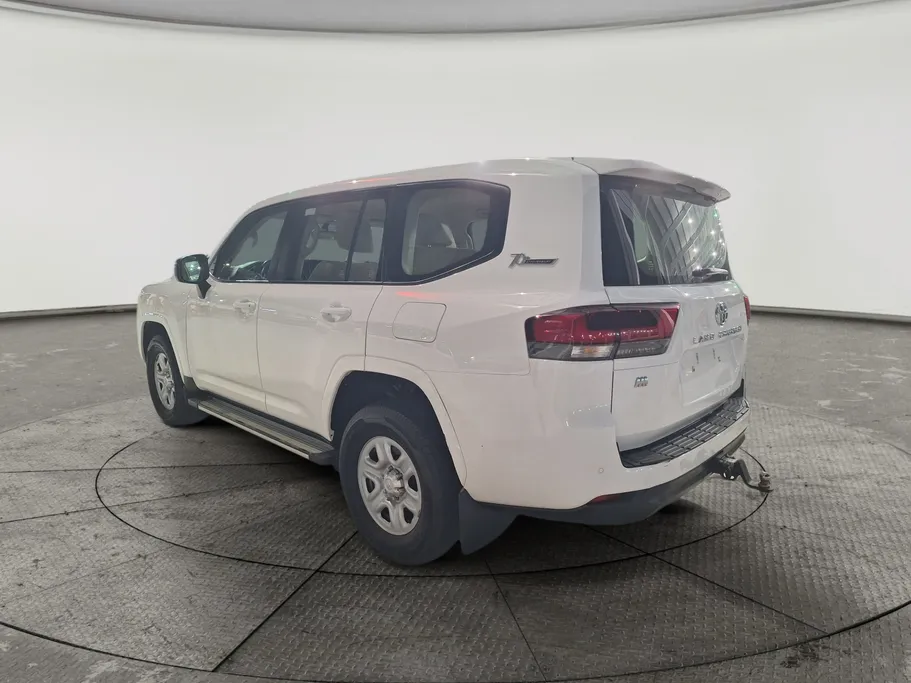 2022 Toyota Land Cruiser GX 