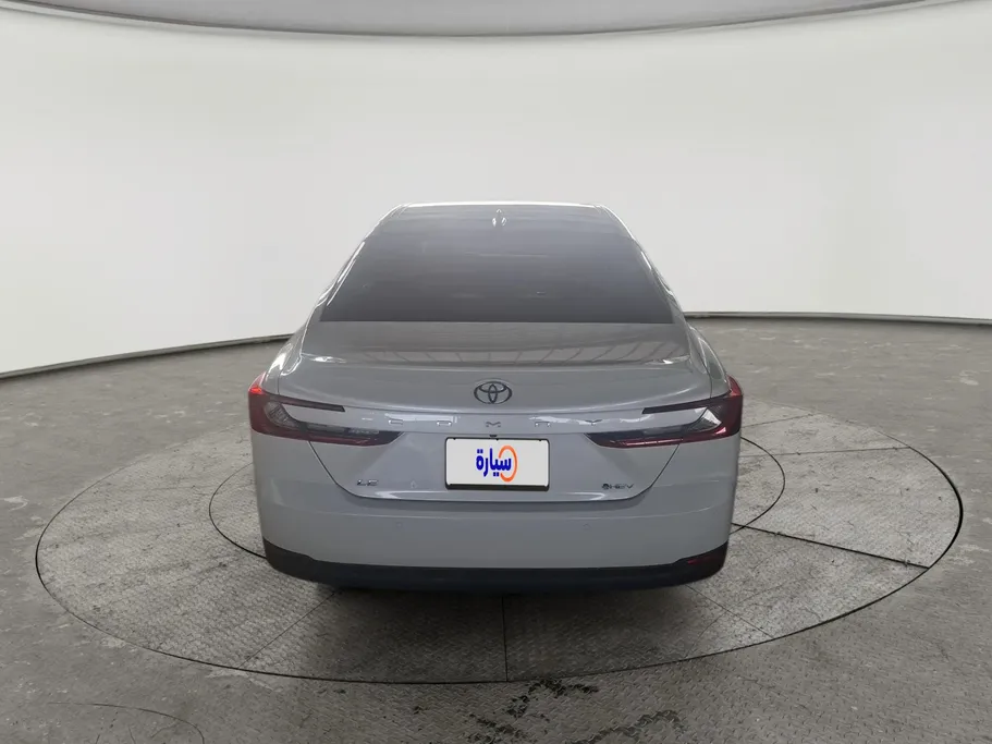 2025 Toyota Camry  LE HEV 