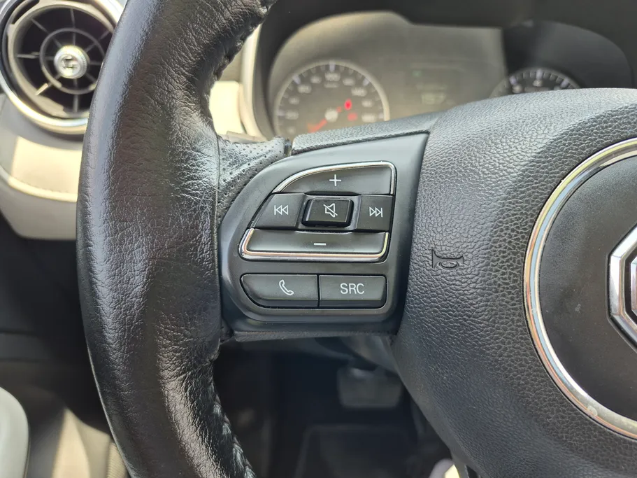 ام جي ZS LUX 2023 