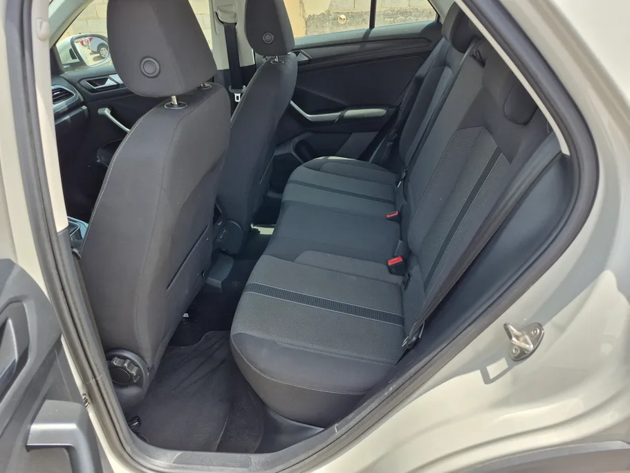 2024 Volkswagen T Roc Life 
