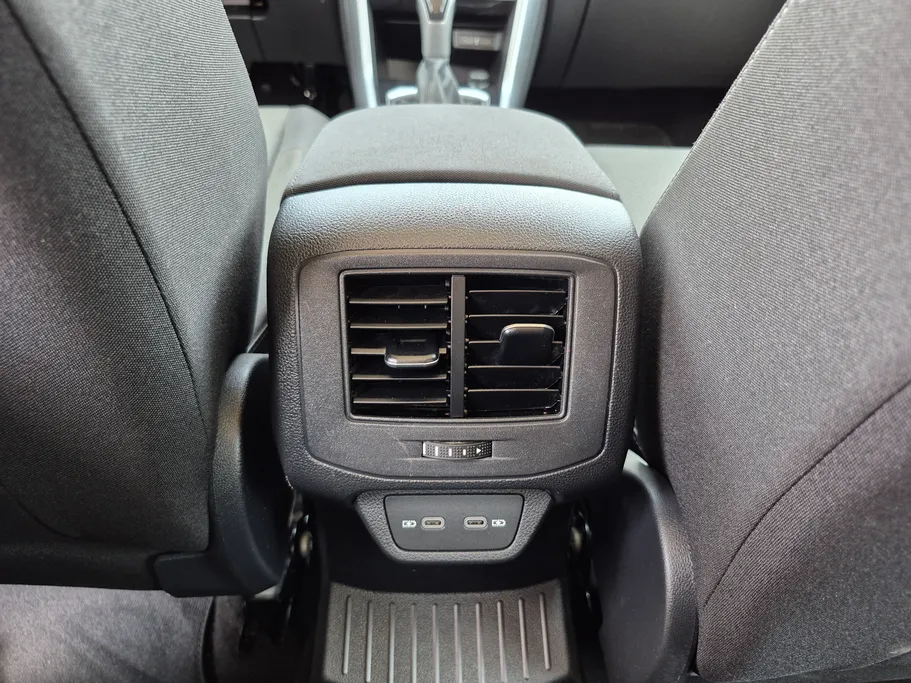 2024 Volkswagen T Roc Life 