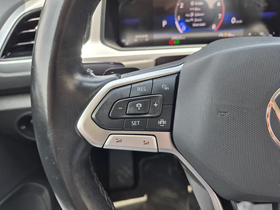 2024 Volkswagen T Roc Life 