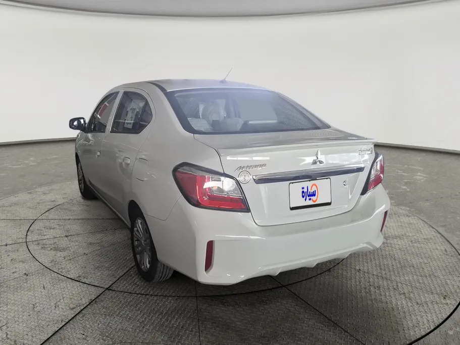 ميتسوبيشي اتراج GLX HL 2024 