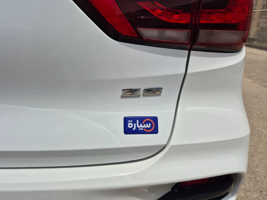 ام جي ZS STD 2023 
