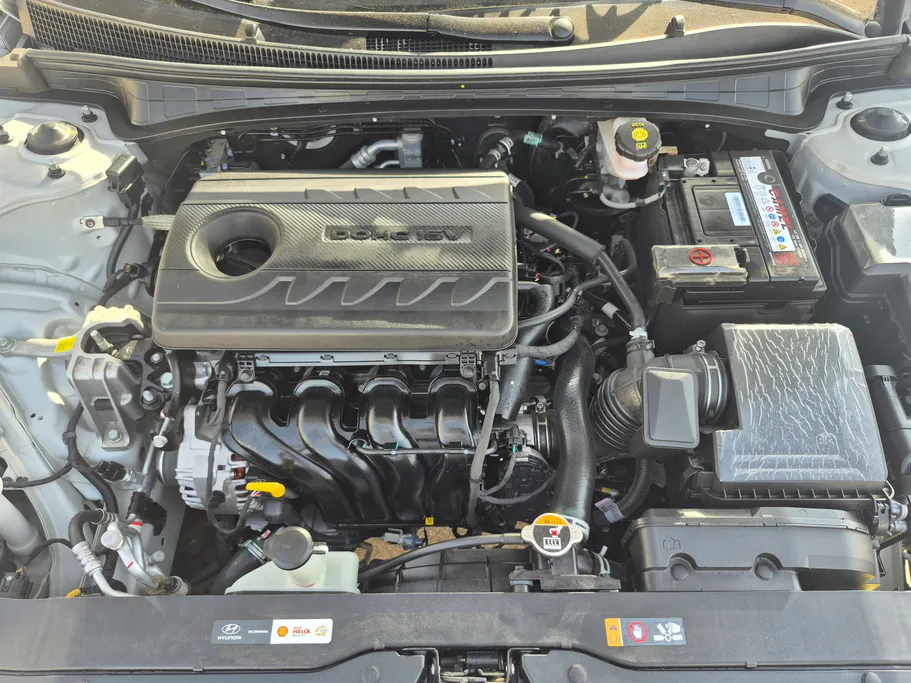 2025 Hyundai Elantra Comfort 