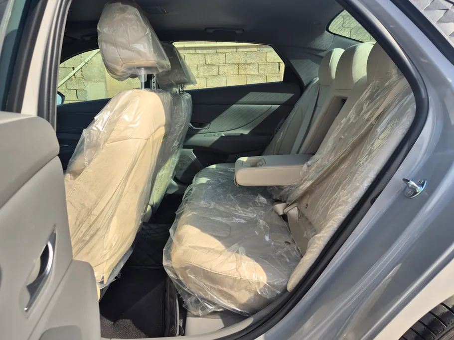2025 Hyundai Elantra Comfort 