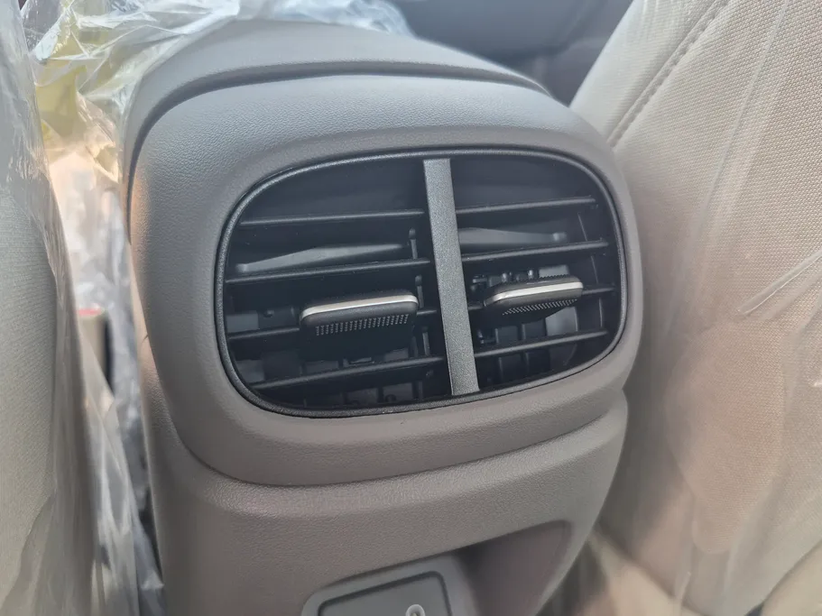 2025 Hyundai Elantra Comfort 