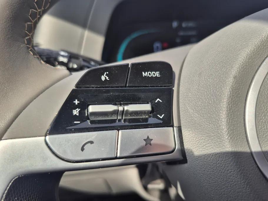 2025 Hyundai Elantra Comfort 