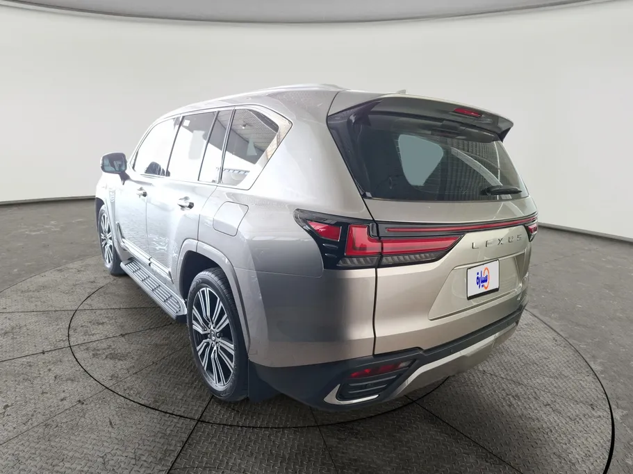 لكزس LX 600 2024 