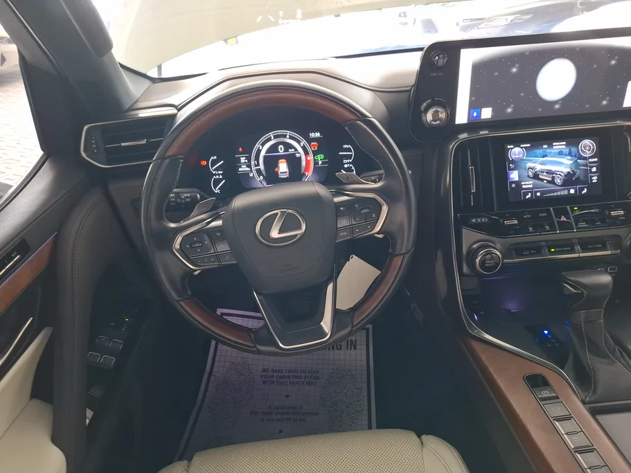 لكزس LX 600 2024 
