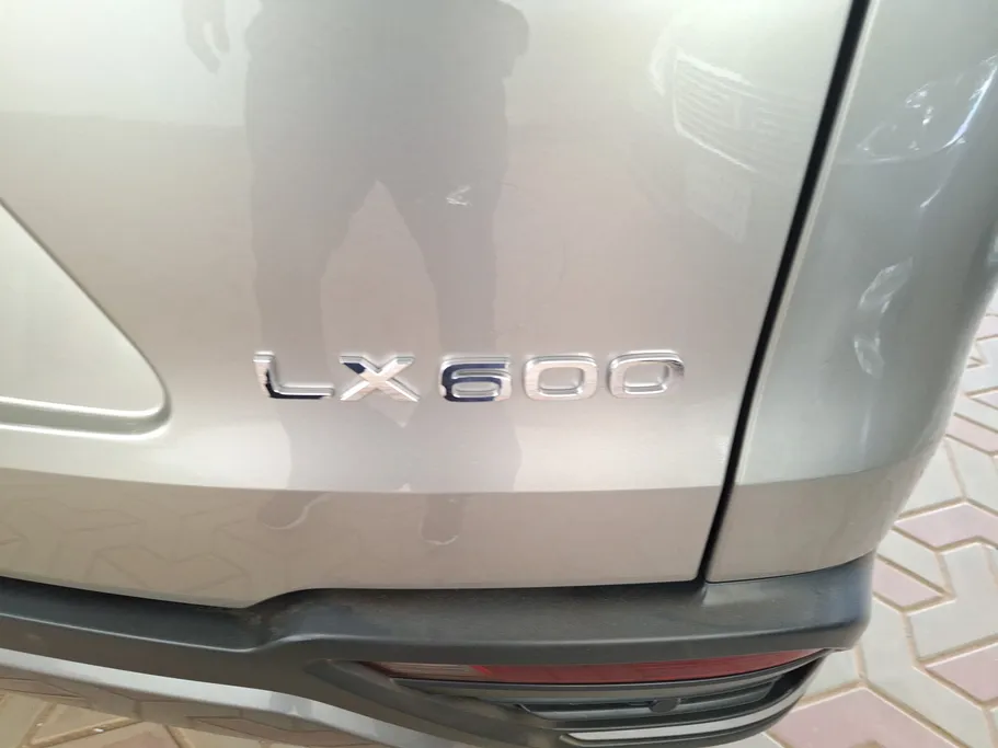 لكزس LX 600 2024 